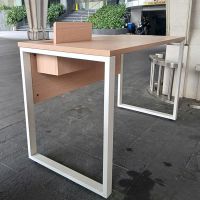 Bàn Làm Việc Chân Sắt BLVCS08.jpg