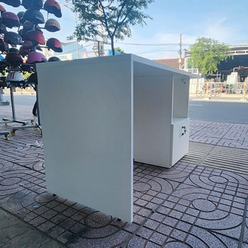 Bàn Làm Việc Gỗ BLVG12.jpg